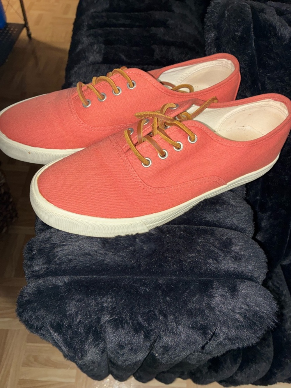 American Eagle Outfitters Coral Canvas Lace-Up Sneakers - Women